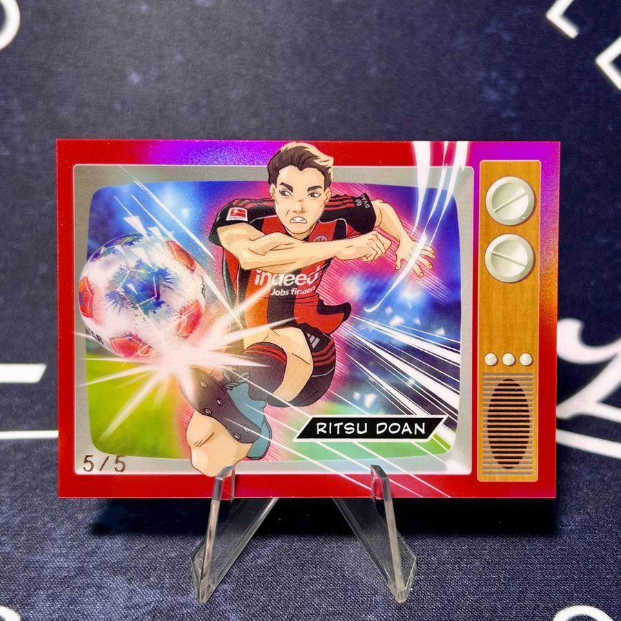 Ritsu Doan red parallel soccer card numbered 5/5, Japan international